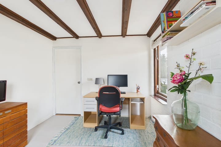 Photo 20 of van Middelhovenstraat 49