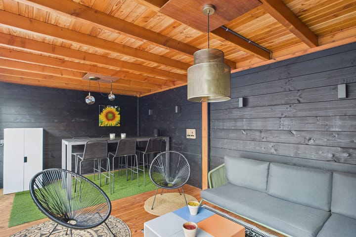 Photo 39 of van Middelhovenstraat 49