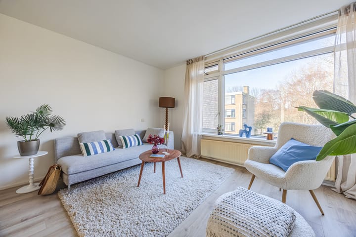 Foto 6 van Knuttelstraat 42