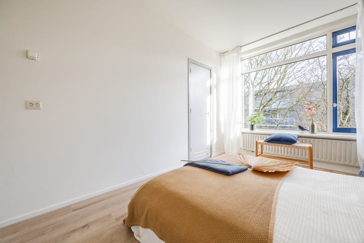 Foto 14 van Knuttelstraat 42