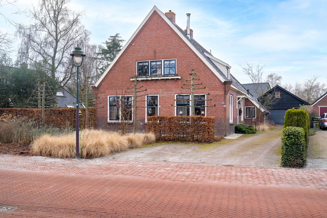 Foto 1 van Dorpsweg 19