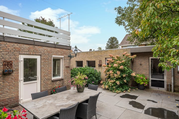 Photo 40 of De Elders 10