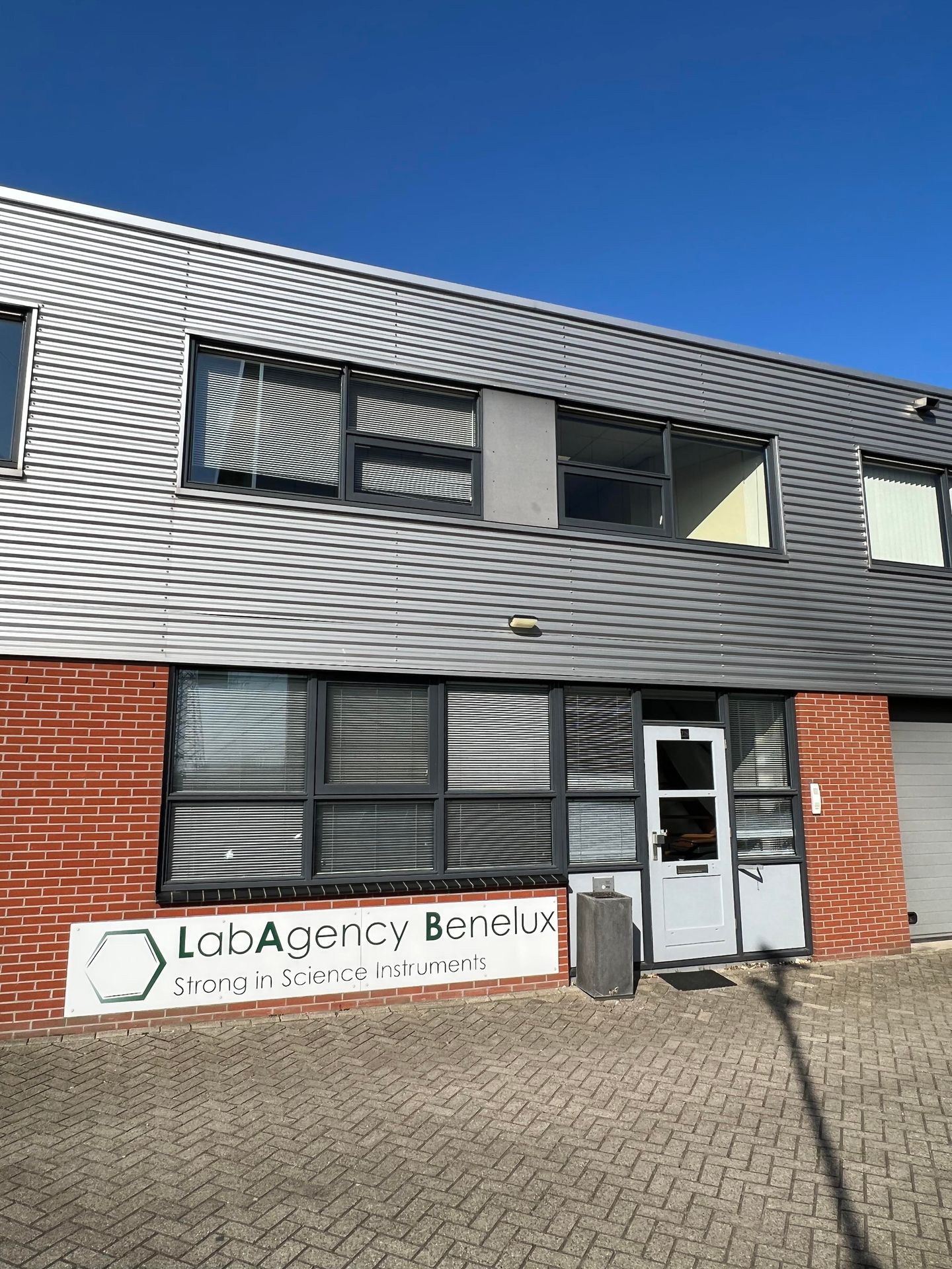 Bekijk foto 3 van Jade 228