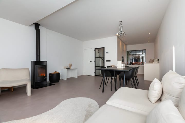 Foto 4 van Van der Leestraat 15