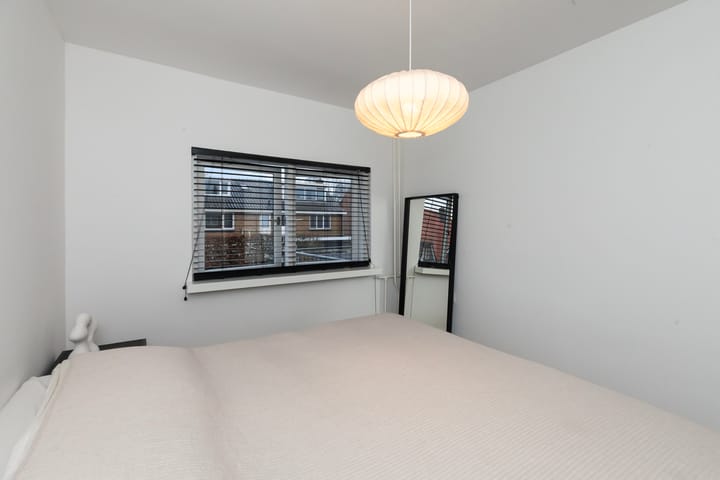 Foto 18 van Van der Leestraat 15