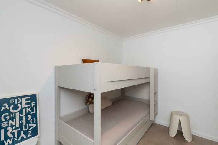 Foto 25 van Van der Leestraat 15