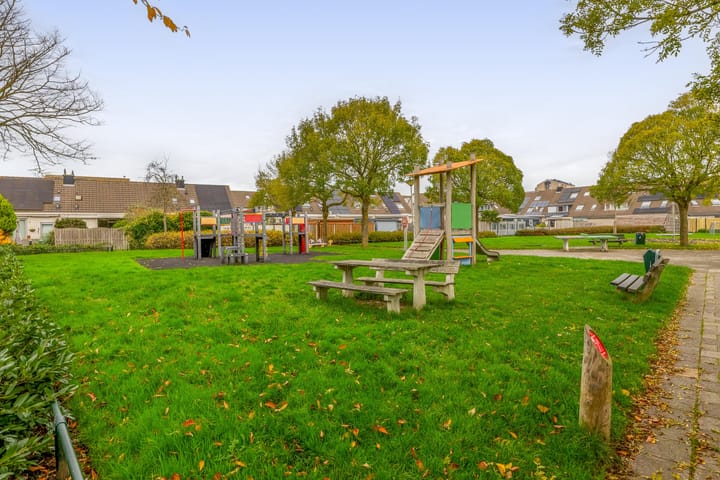 Foto 40 van Amazonestraat 17