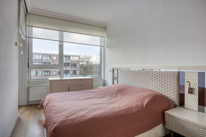 Foto 13 van Lou Jansenplein 55-2