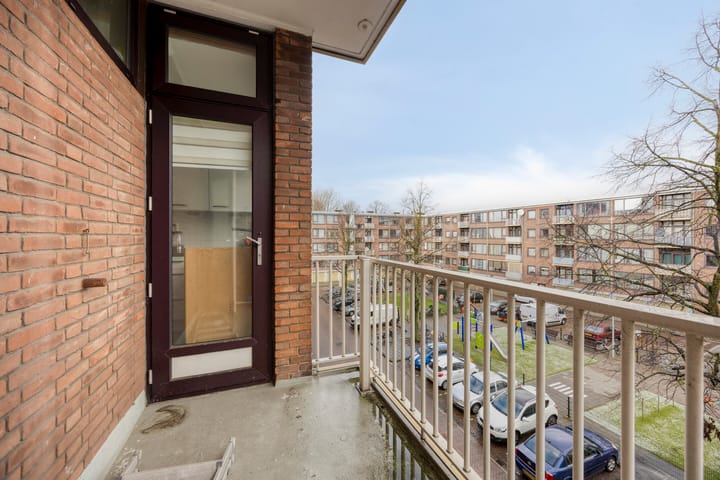 Foto 4 van Lou Jansenplein 55-2