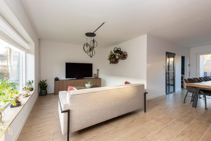 Foto 12 van Pieter Bruegellaan 8