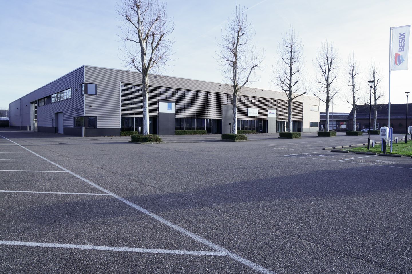 View photo 1 of Oude Trambaan 27-A