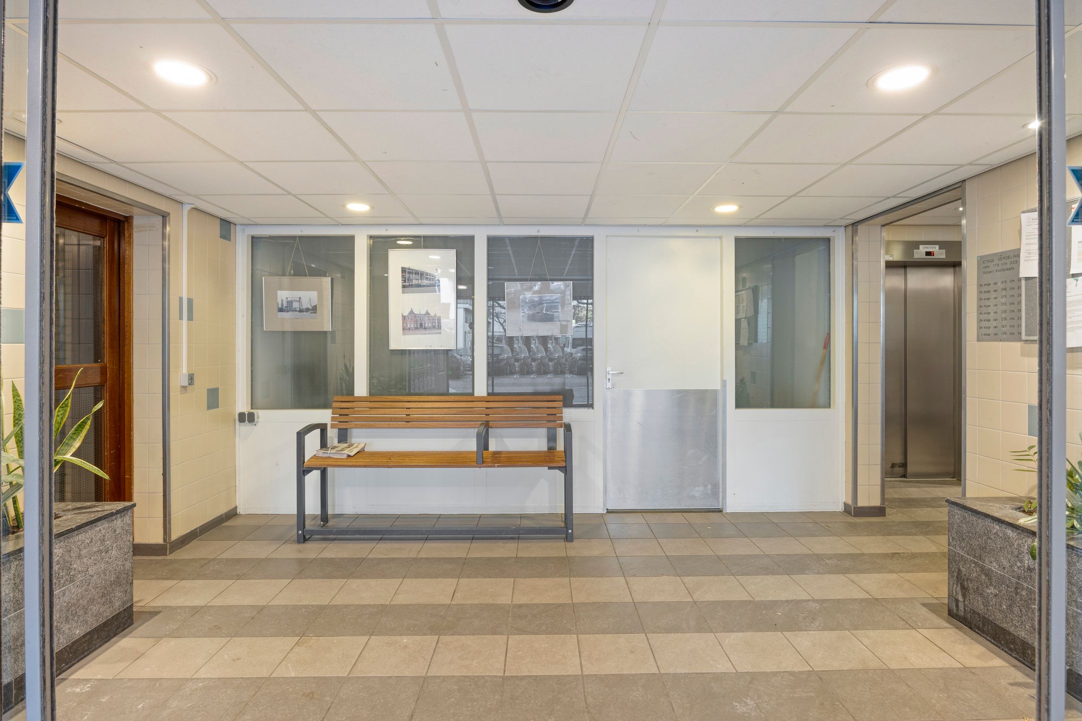 Foto 18 van Robert Kochplaats 199