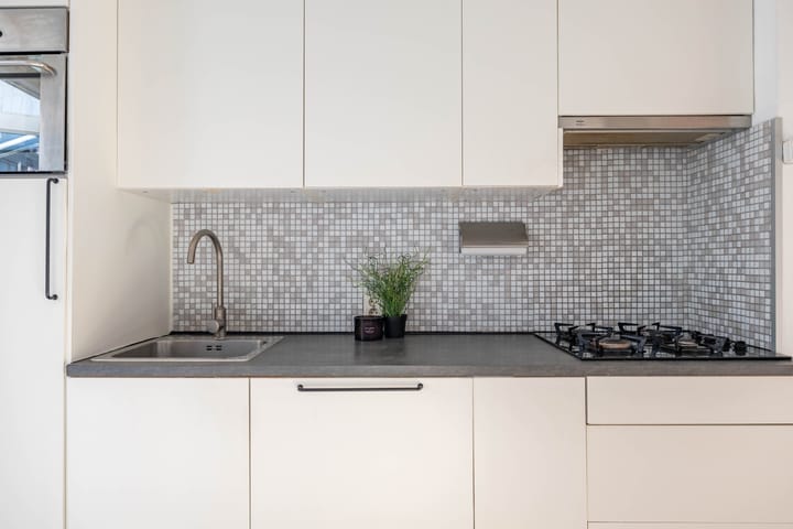 Foto 11 van Helper Westsingel 16-4