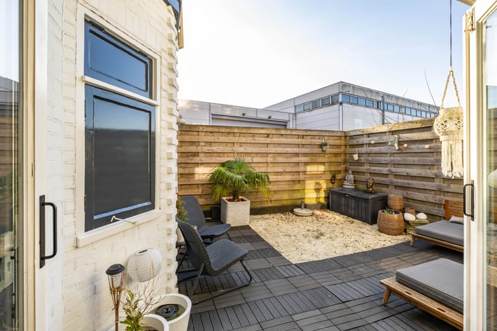 Foto 15 van Helper Westsingel 16-4