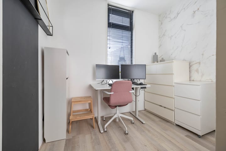 Foto 21 van Helper Westsingel 16-4