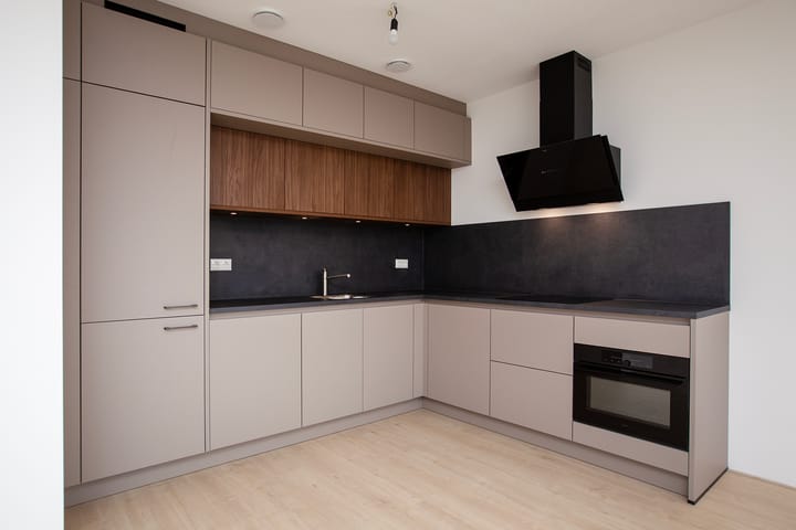 Foto 3 van Albertina Sisulupad 188