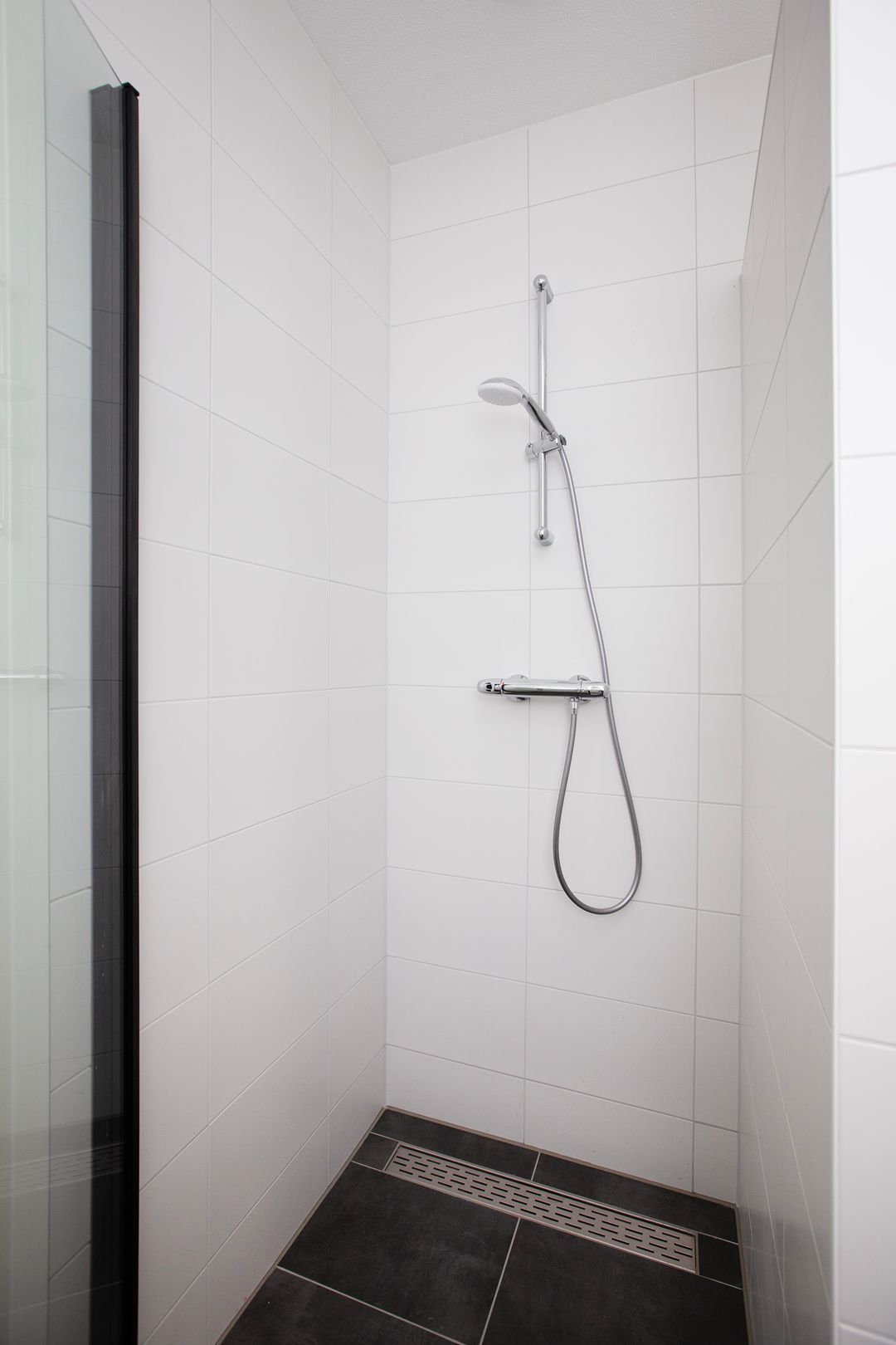 Foto 16 van Albertina Sisulupad 188