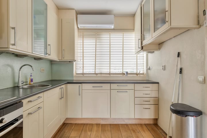 Foto 13 van Bosgouw 240