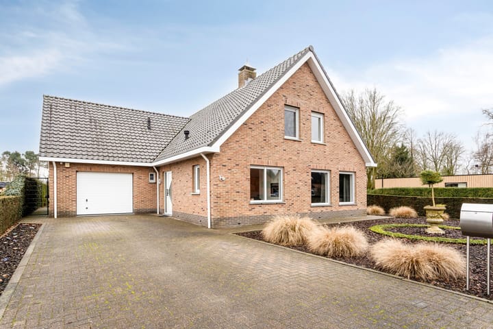 Photo 4 of Schooldreef 1-B