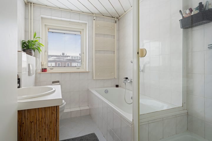 Photo 24 of A. M. de Jongstraat 1