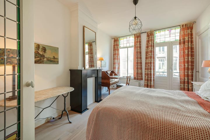 Foto 26 van Tweede Van der Helststraat 26-2