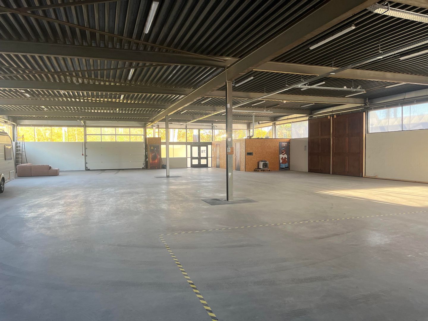 View photo 3 of Nikkelstraat 7-B