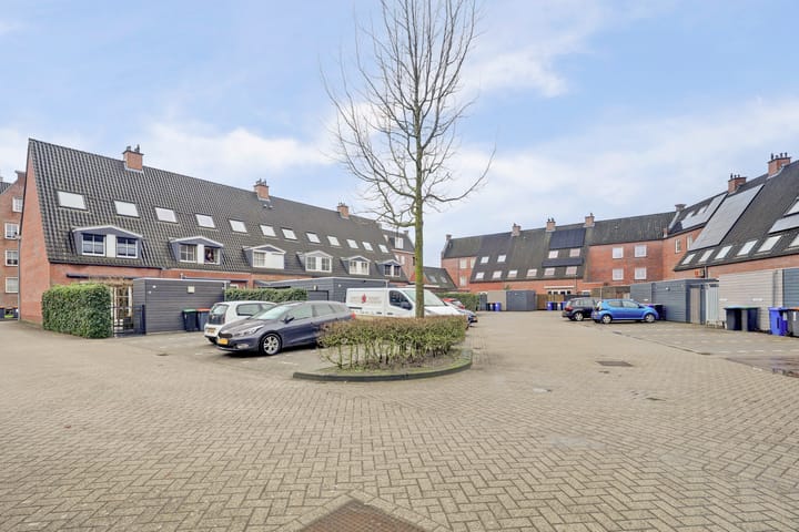 Foto 42 van Willem van Oranjestraat 44