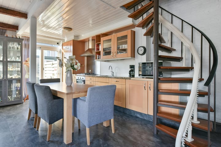 Foto 10 van Aelbert Cuypstraat 10