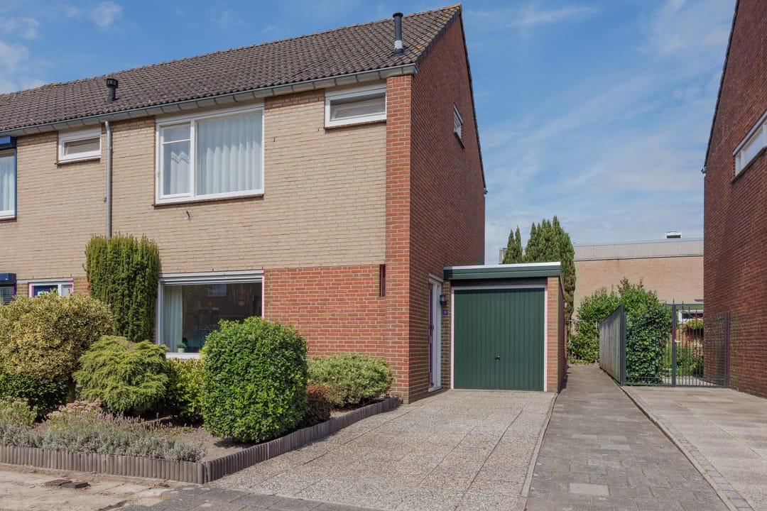 Photo 1 of Burg van Kempenstraat 38