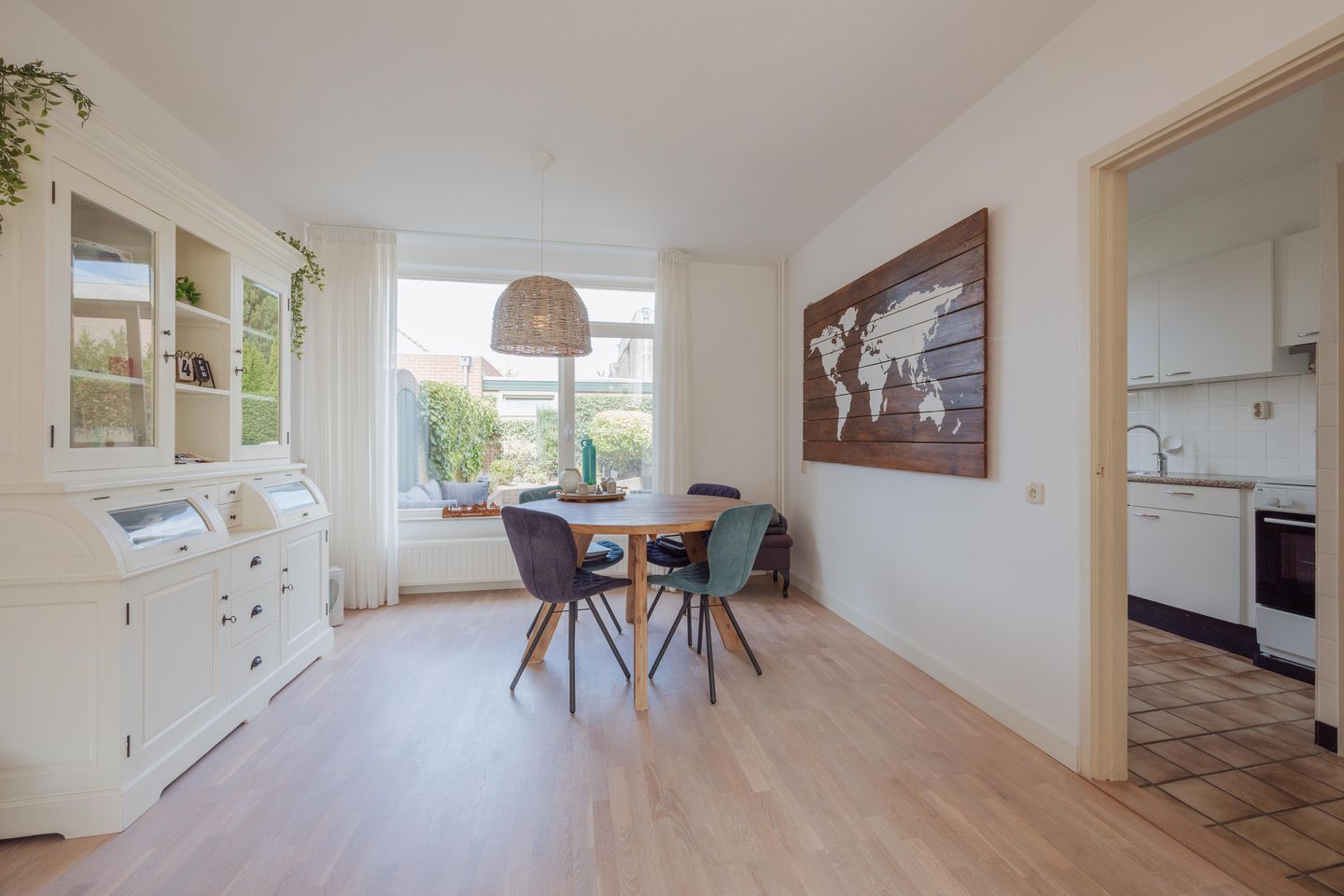 Photo 5 of Burg van Kempenstraat 38