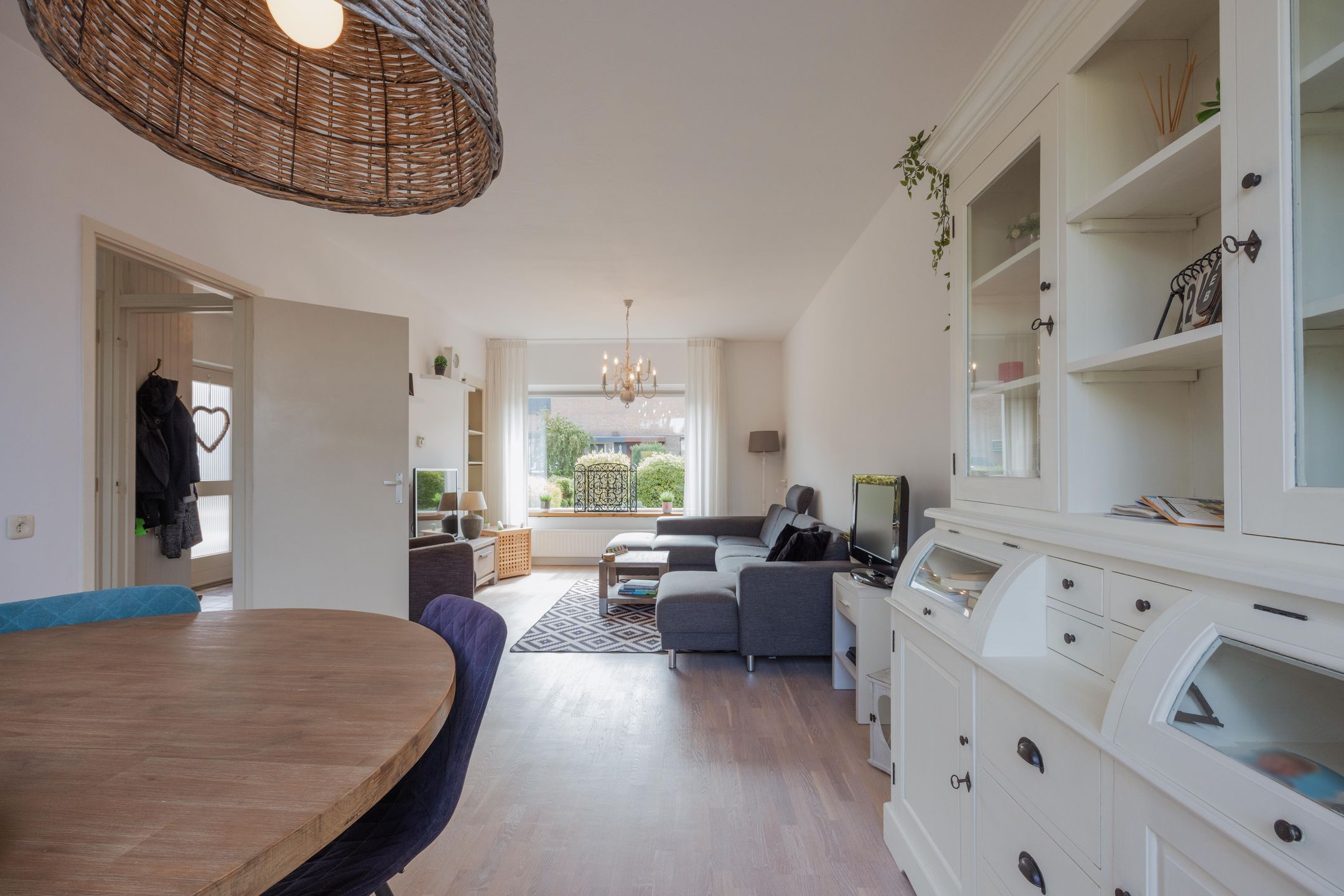 Photo 15 of Burg van Kempenstraat 38