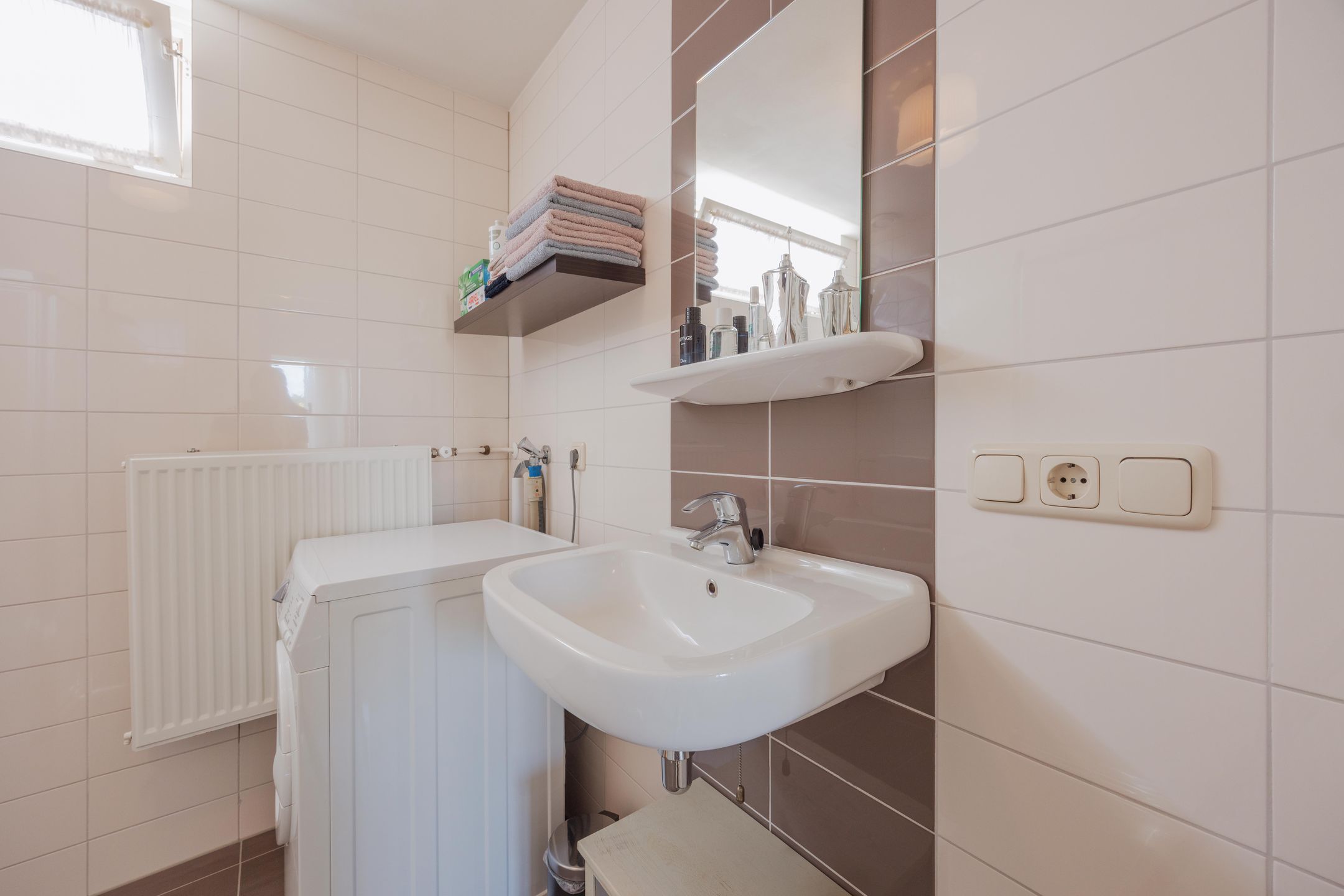 Photo 27 of Burg van Kempenstraat 38