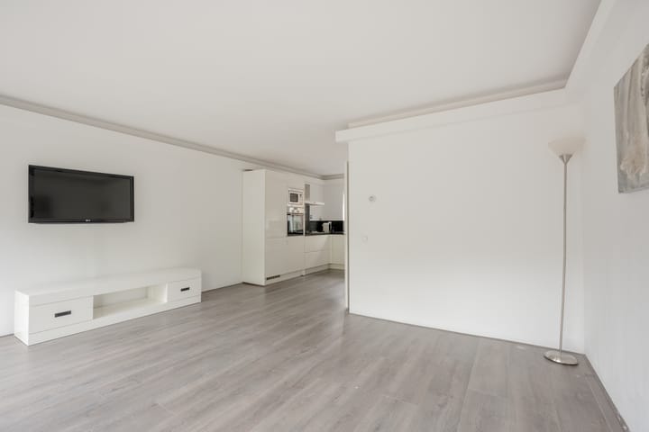 Photo 3 of Loenermark 857