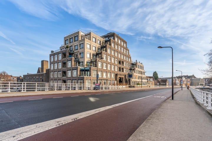 Foto 24 van Wilhelminasingel 7-A