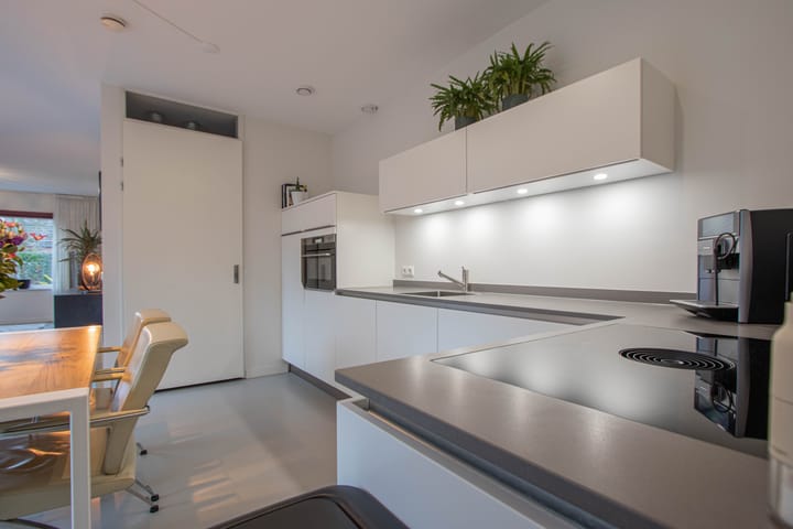 Photo 2 of Vinkenstraat 94