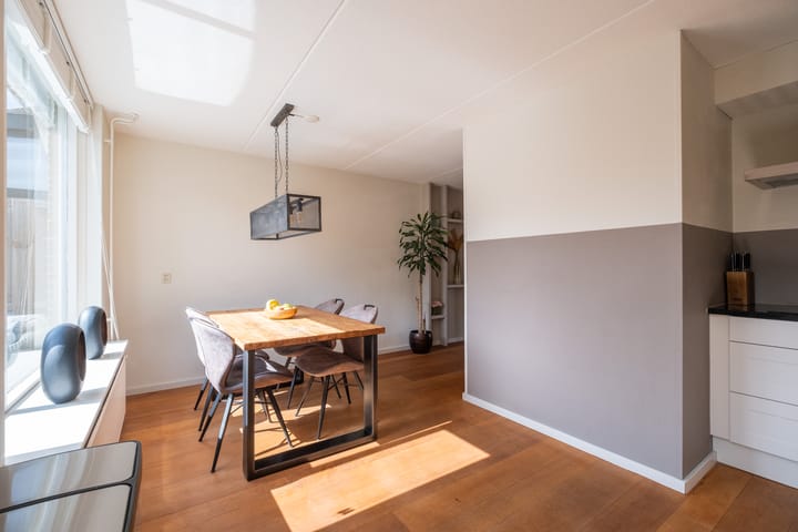 Foto 10 van Potvis 25