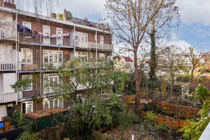 Foto 12 van Linnaeusparkweg 72-1