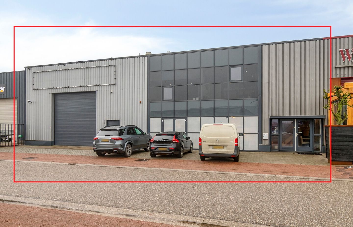 Bekijk foto 1 van Koperslager 19