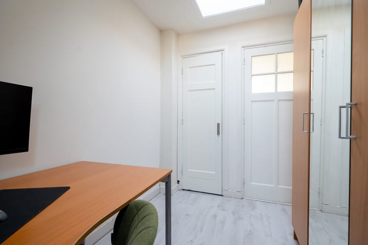 Foto 26 van Van Starkenborghstraat 17