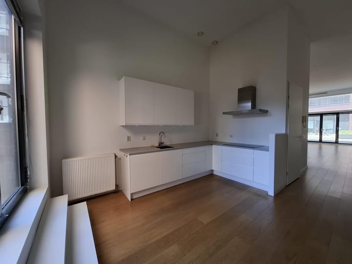 Foto 3 van Loods Holland 8