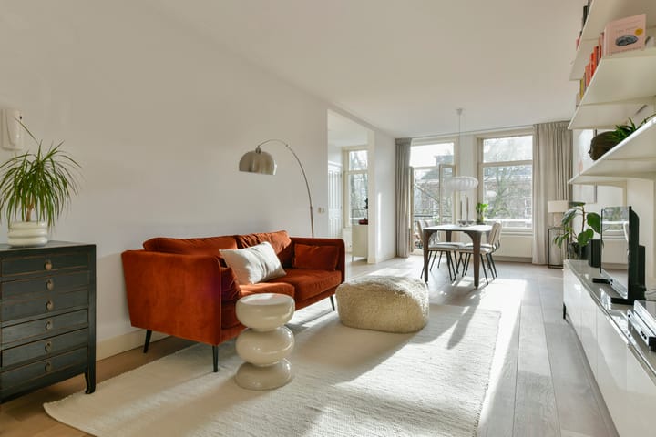 Foto 2 van Domselaerstraat 37-2