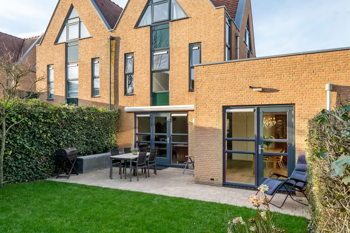 Photo 8 of Blackwoodstraat 31