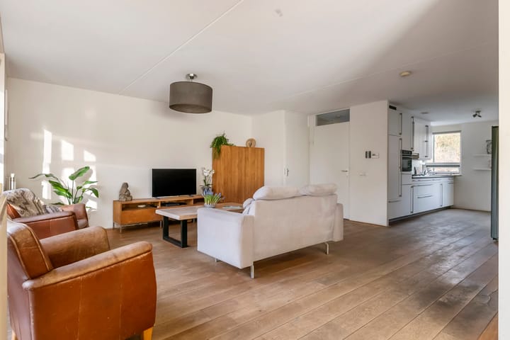 Photo 15 of Blackwoodstraat 31