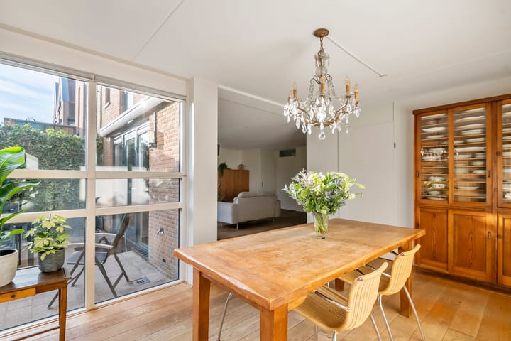 Photo 22 of Blackwoodstraat 31