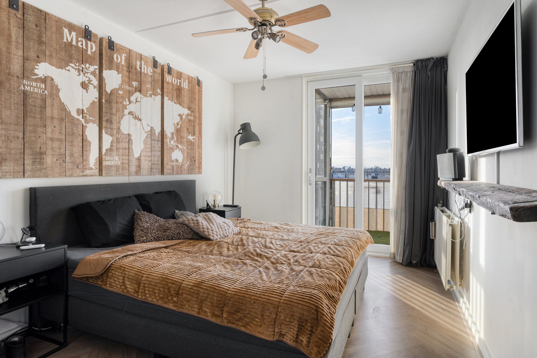 Photo 3 of Markt 27-G