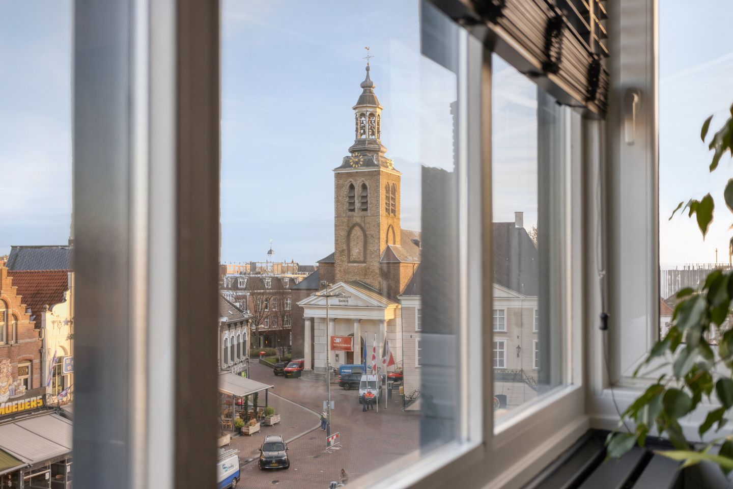 Photo 4 of Markt 27-G