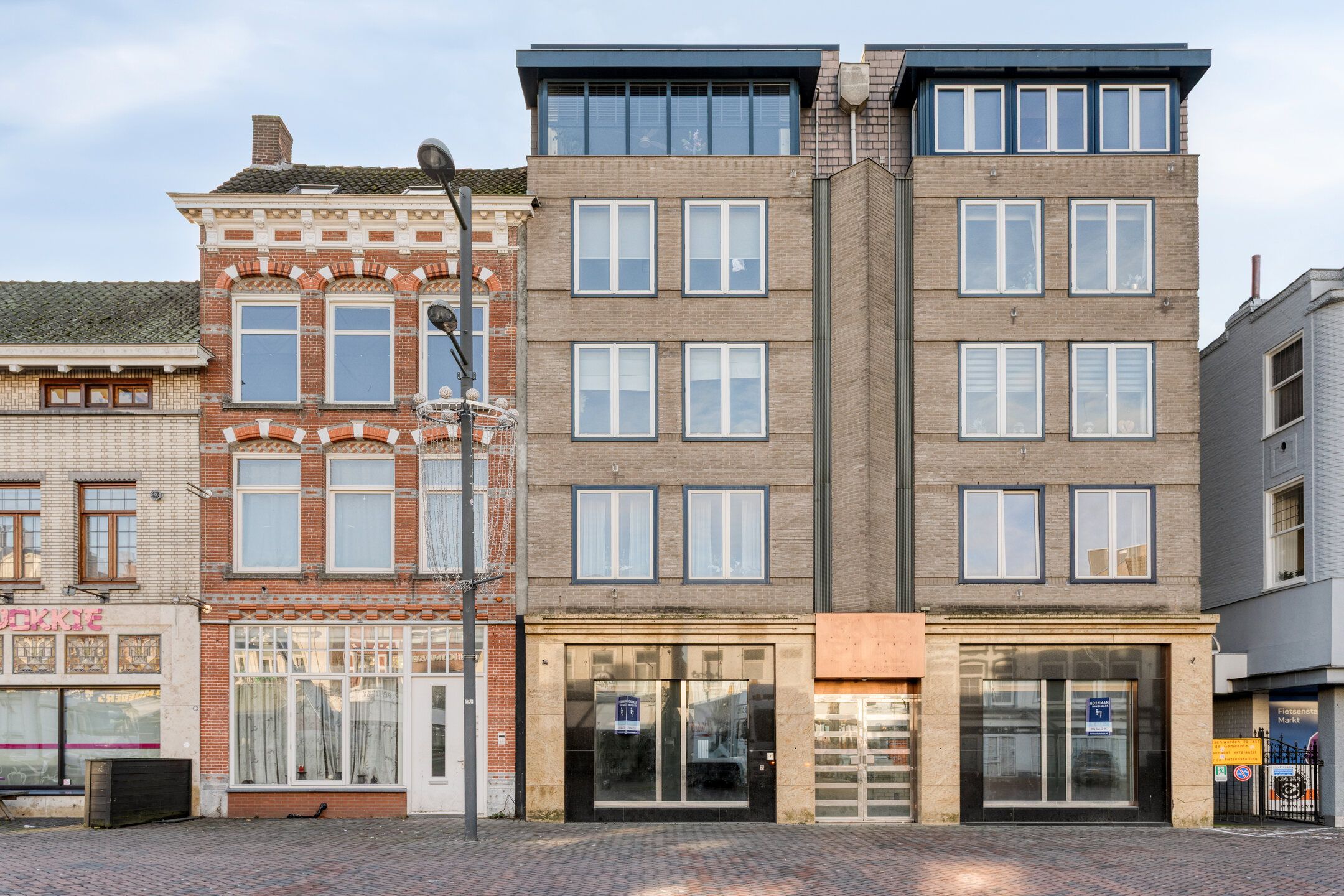 Photo 30 of Markt 27-G