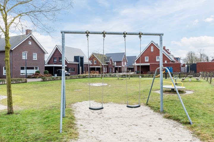 Foto 36 van Koster Nelissenstraat 3