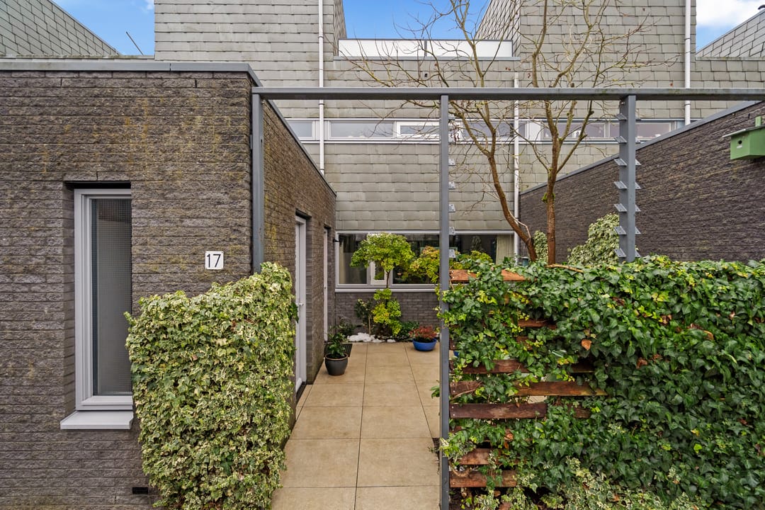 Foto 7 van Van Leuffenpad 17