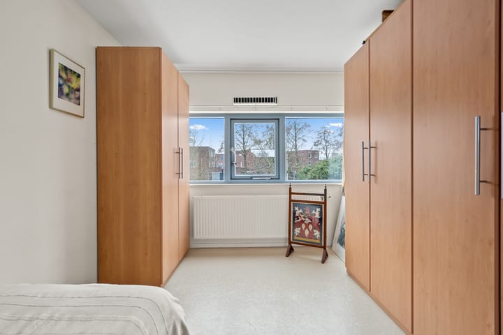 Foto 45 van Van Leuffenpad 17